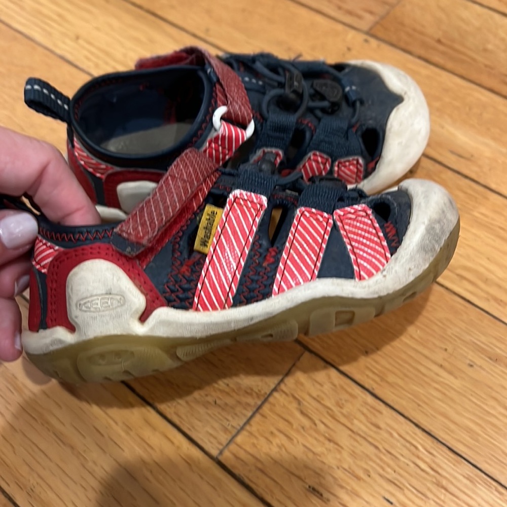 Keen shoes